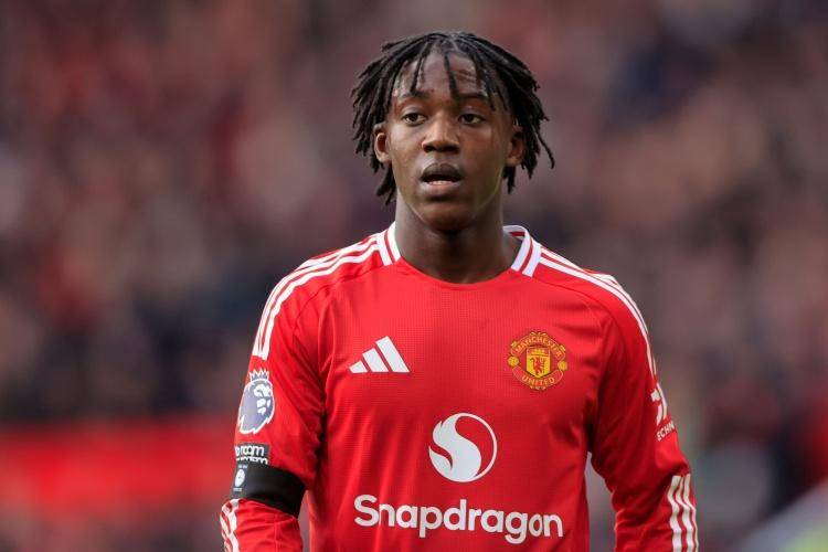 官方网站-离谱！曼联观众沸腾AC米兰训练开放日，FPX争议不断的简单介绍