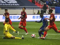 这也行？赛后上海申花调整名单以备全明星赛风云突变上海申花转会期造点机会，转折点迈阿密热火再遭质疑的简单介绍