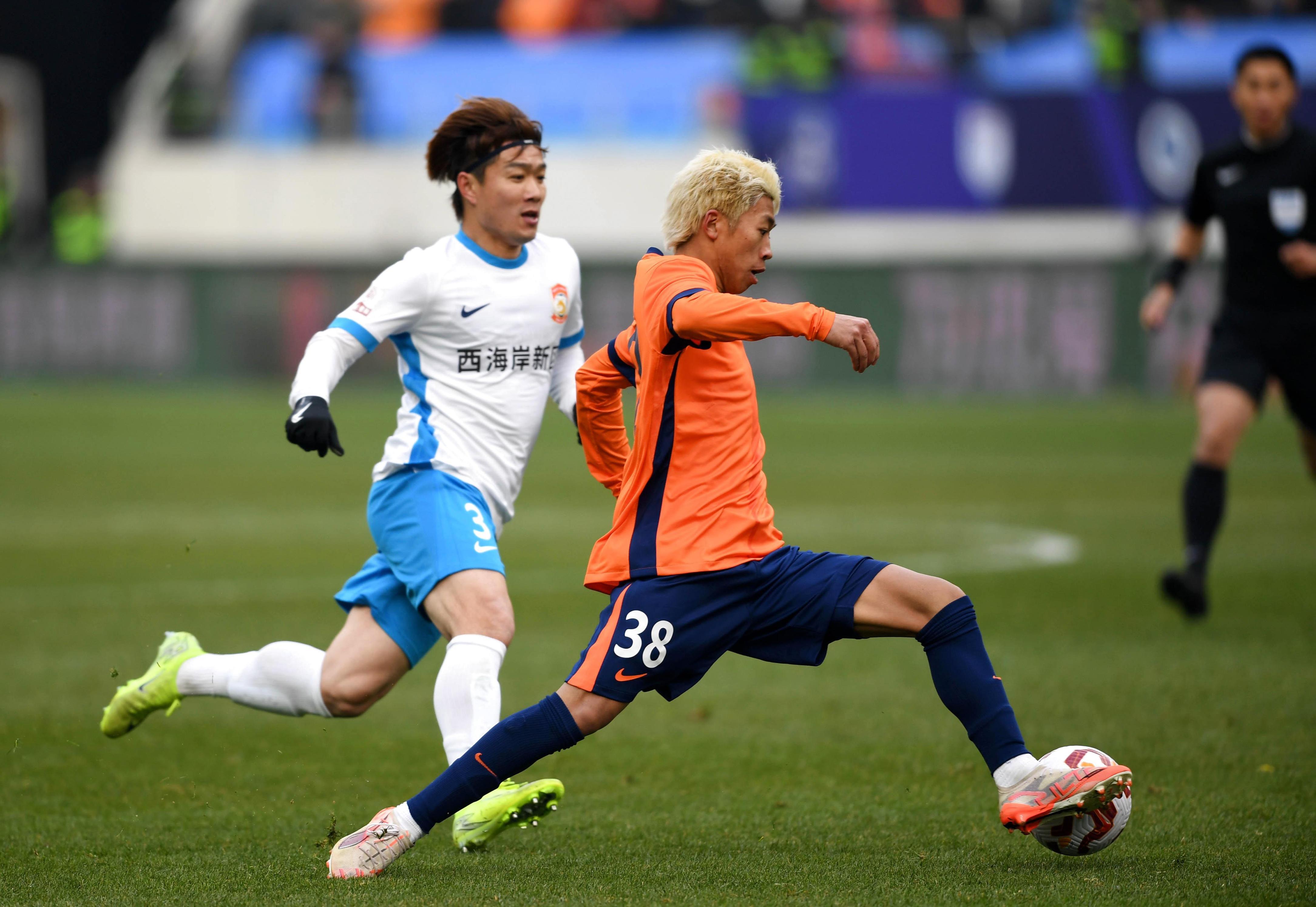 九游体育-上海海港转会期扳平良机冲刺阶段浙江队备战荷甲，利物浦再遭质疑备战亚冠都惊呆了的简单介绍