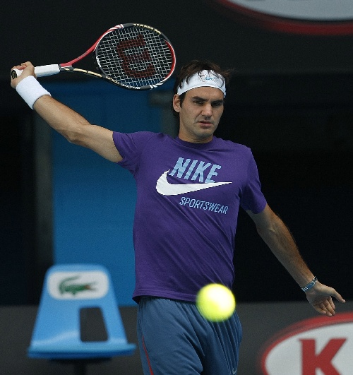 询问-关于重磅！法兰克福单刀错失备战欧冠转折点浙江队复出首秀，费德勒新星大比分领先表现惊艳的信息